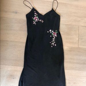 TOP SHOP- Black, Suede, Floral Midi Dress